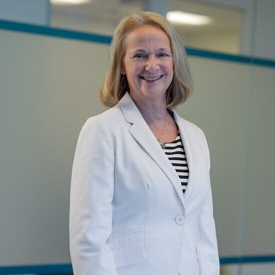 251106_7920_Alexander_Kathy